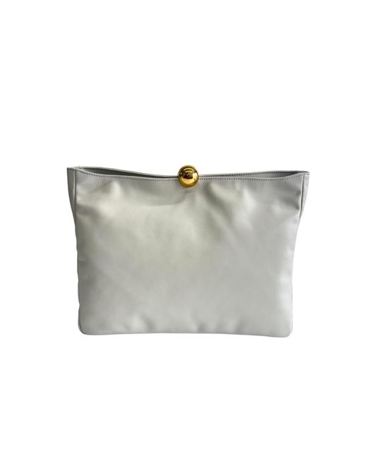 Sfera Soft Clutch M Marshmallow Pelle Di Vitello Verona Donna di Furla in White