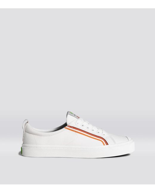 cariuma white canvas