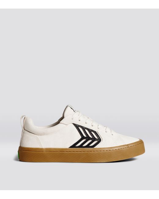 cariuma white canvas
