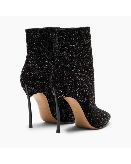 Universe Blade Ankle Boot di Casadei in Black