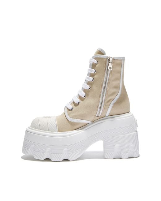 Maxxxi Fedora High Sneakers di Casadei in White