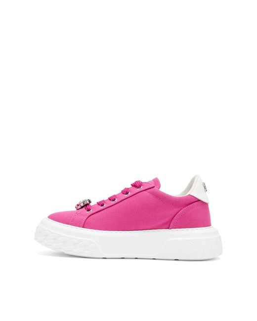 Off Road Queen Bee Sneakers di Casadei in Pink