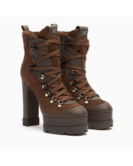 Nancy Ankle Boot di Casadei in Brown