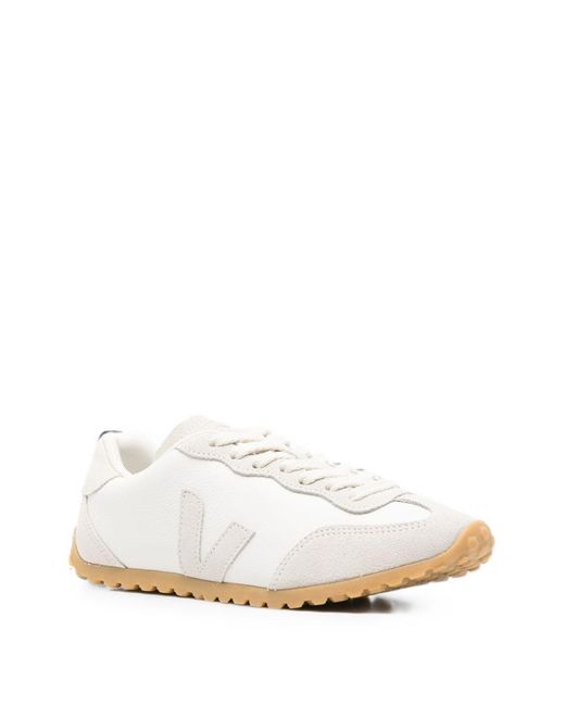 Sneaker Stringate Con Patch Logo Gt di Veja in White