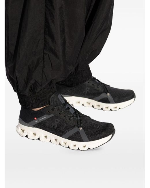Running
Sneakers Cloud X 4 Ad di On Shoes in Black