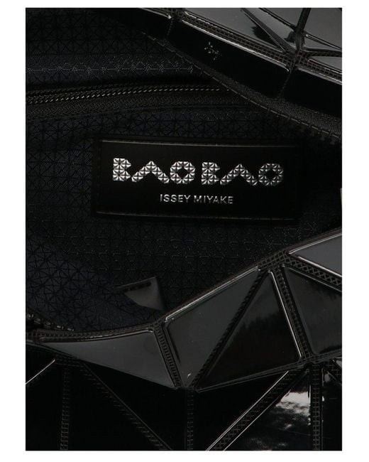 Black 'Carton' glossy shoulder bag Running Bao Bao Issey Miyake - IetpShops  Switzerland - Chanel Pre-Owned 1992 diamond quilted CC shoulder bag