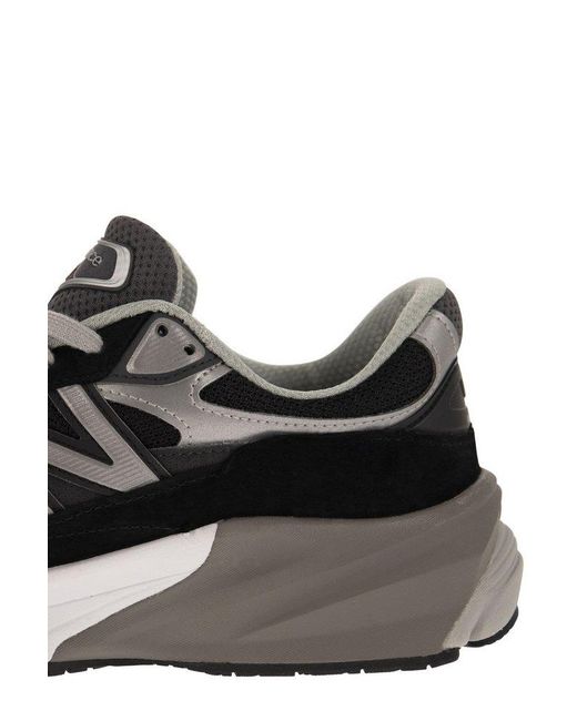 New Balance Black M990 Round Toe Lace-up Sneakers for men