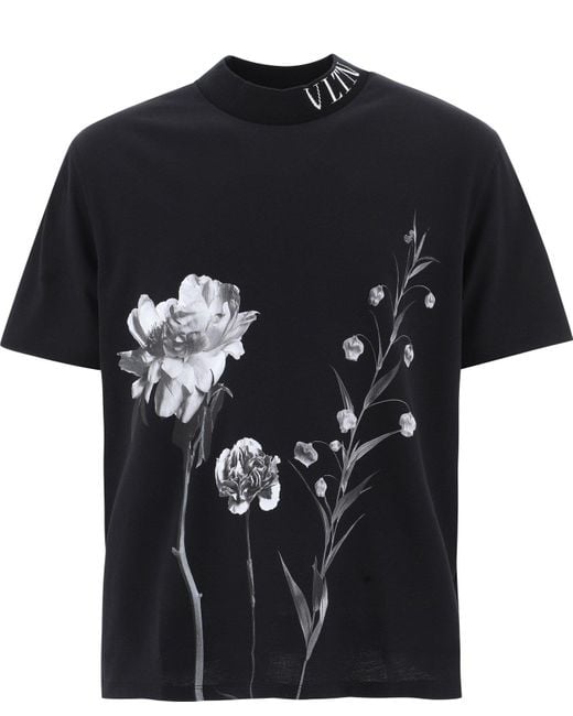 【送料&関税込】Valentino Floral Patterned Crewneck T-shirt 0400021257367_NAVY?wid=600&hei