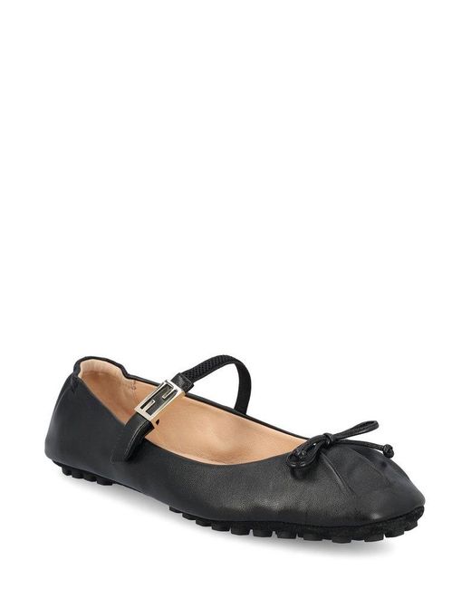 Fendi - Woman - Black - Flat
