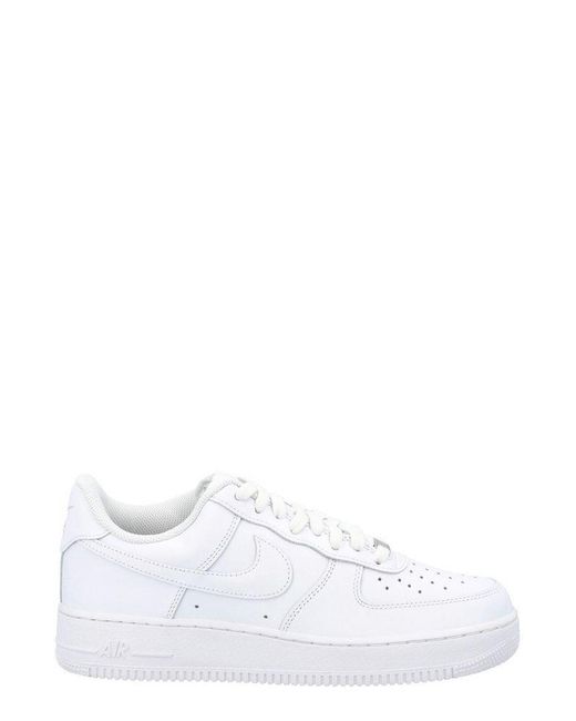 Nike White Air Force 1 '07 Sneakers