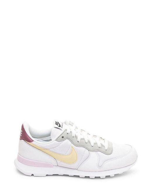 Nike Internationalist Logo Patch Sneaker in White | Lyst Australia