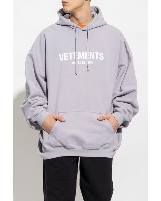 Vetements Logo Printed Hoodie in Gray for Men | Lyst