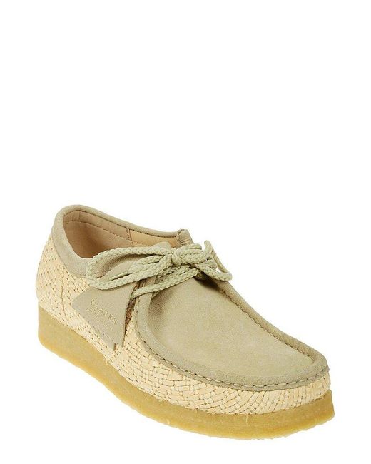 Clarks Wallabee Shoes in Natural for Men Mens Shoes Lace-ups 