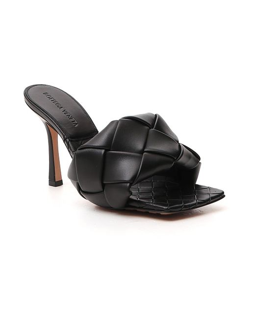 Bottega Veneta Leather Bv Lido Sandals in Black - Lyst