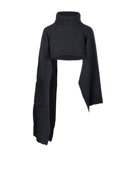 Sandbeige Blue Cropped Turtleneck Sweater