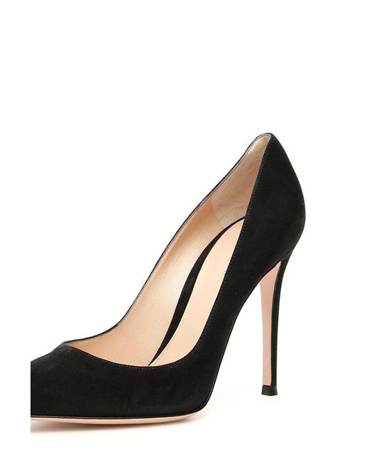Gianvito Rossi Black Pointed Toe Pumps