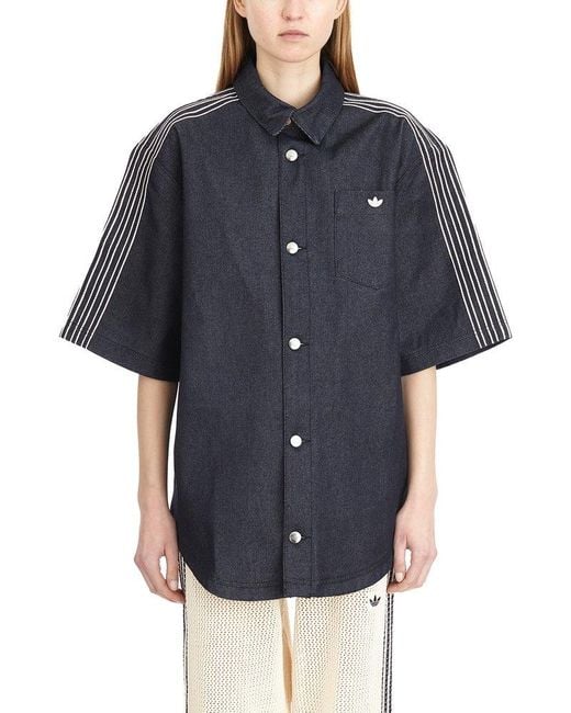 【adidas】DENIM SHORT SLEEVE SHIRT★デニム半袖シャツ★BLACK アディダス デニム半袖シャツ - ブルー | アディダス ジャパン