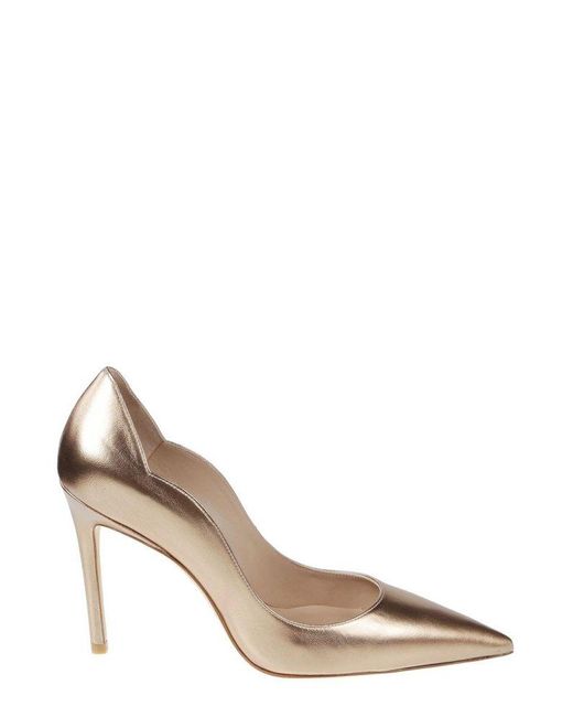Stuart Weitzman Leather 100 Scallop Pumps in Gold (Metallic) | Lyst