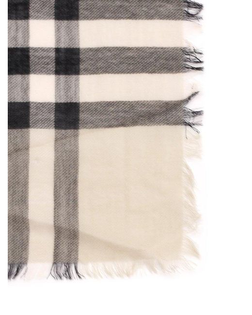 Burberry White Vintage Checked Frayed-dege Scarf