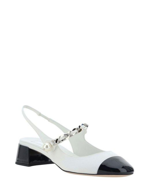 Miu Miu Two-toned Chain-linked Detailed Slingback Pumps in White | Lyst