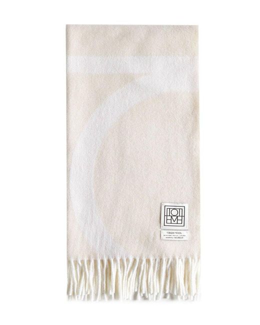 Totême  White Monogram-Intarsia Fringed-Edge Scarf