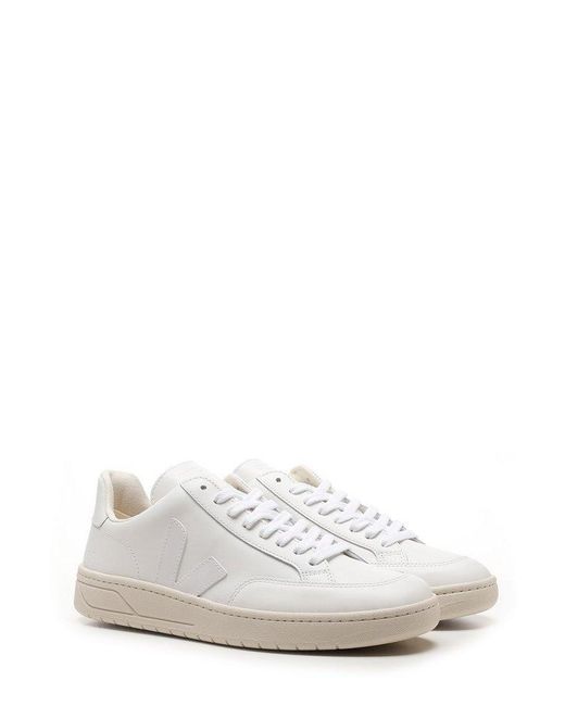 veja v12 all white