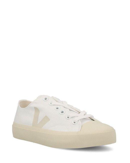 Veja White Round-toe Lace-up Sneakers