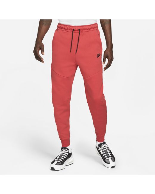nike red jogger