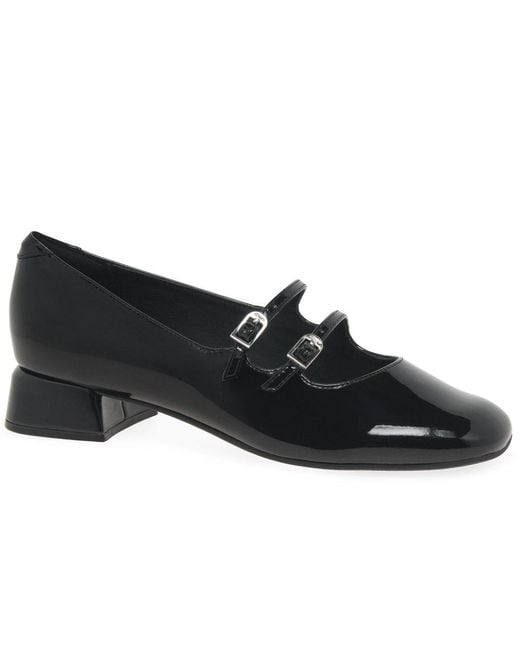 Clarks Black Daiss30 Shine Court Shoes