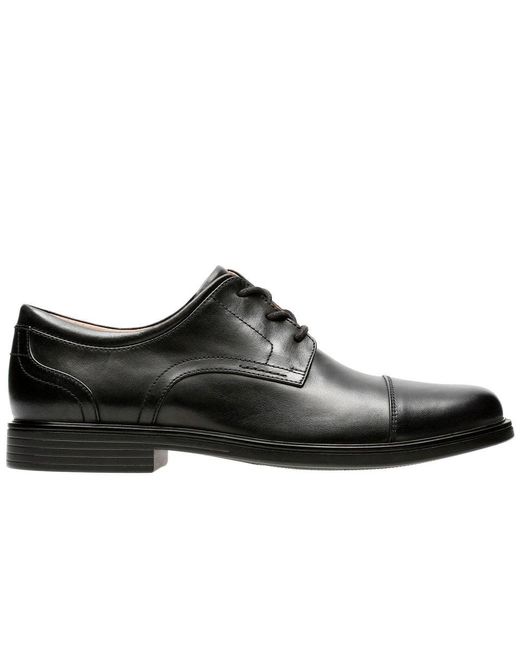 clarks wide fit black shoes