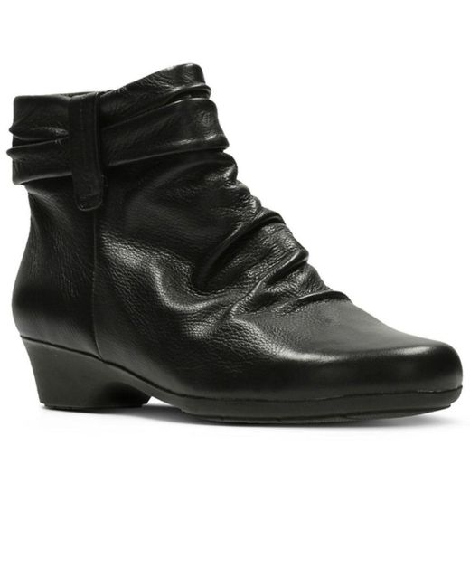 Clarks Black Matron Ella Extra Wide Fit Ankle Boots