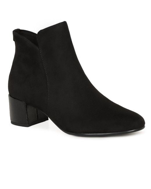 Tamaris Black Pine Ankle Boots