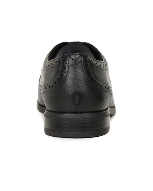 Clarks Black Brandon Limit Brogues for men