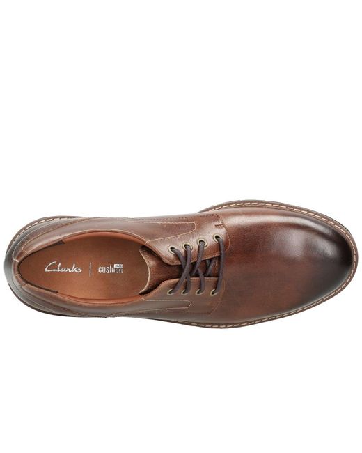 clarks batcombe hall black