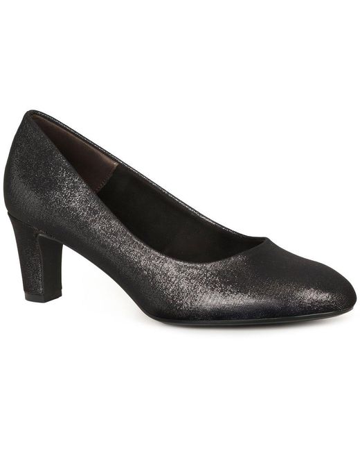 Tamaris Black Juniper Court Shoes