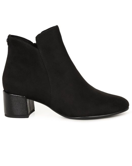 Tamaris Black Pine Ankle Boots