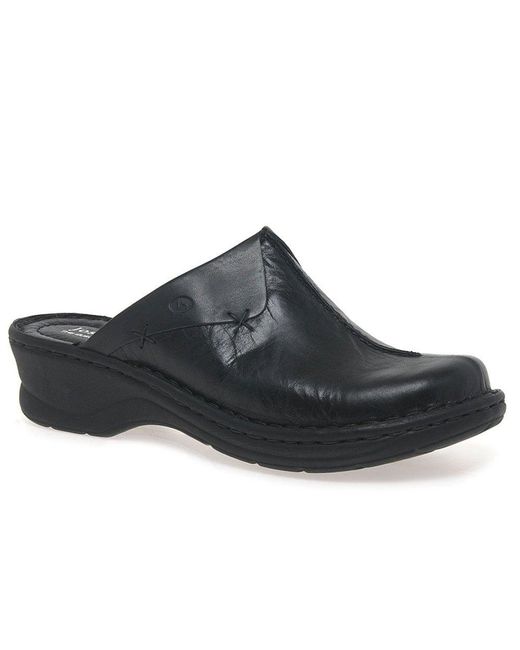 womens black clogs