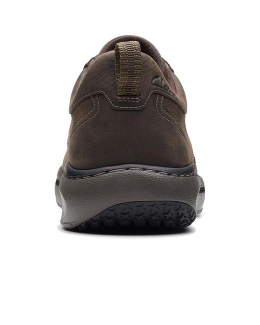 clarks wide fit trainers