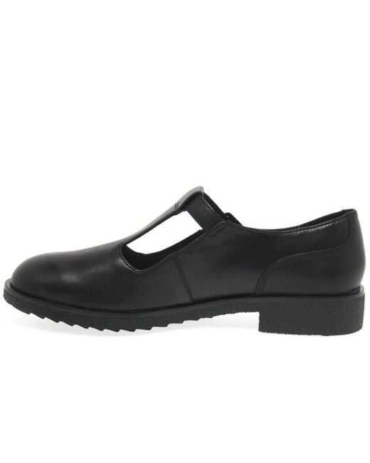 clarks womens t bar shoes