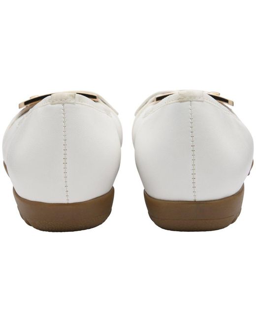 Lotus White Tandy Pumps