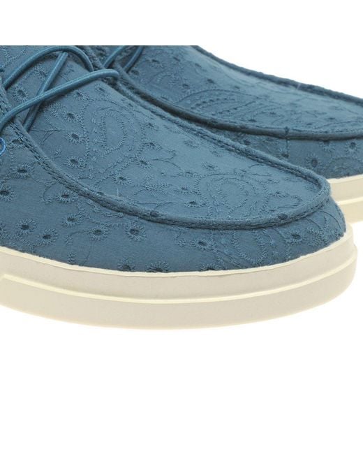 WALK IN PITAS Blue Walk