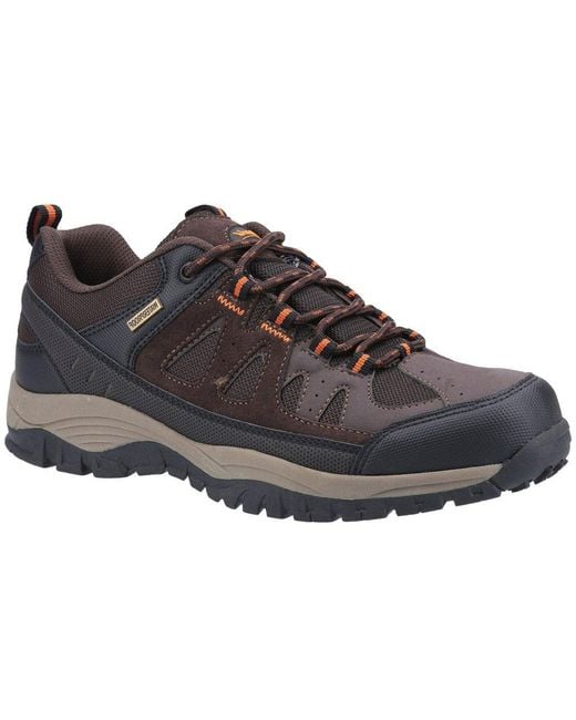 Cotswold Brown Maisemore Low Walking Shoes for men