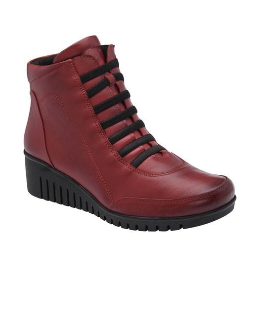 Lotus Red Myrthe Ankle Boots