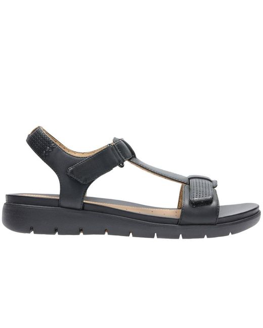 clarks womens wide sandals