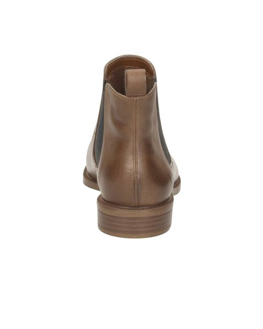 clarks taylor shine boots