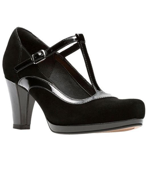 Clarks Leather Chorus Pitch Womens T-bar Court Shoes in Black | Lyst Canada