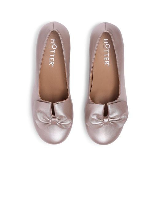 Hotter White Donna Wide Fit Court Shoes