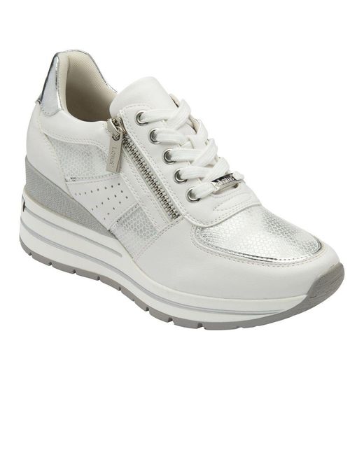 Lotus White Tenno Trainers
