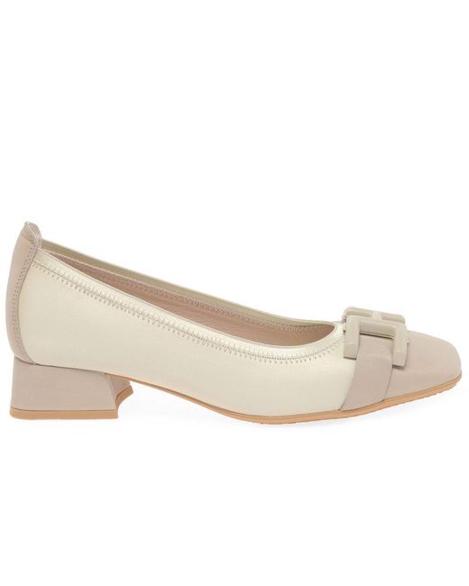 Hispanitas White Aruba Court Shoes Size: 2 / 35