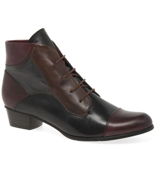 Regarde Le Ciel Brown Stefany 123 Victorian Ankle Boots
